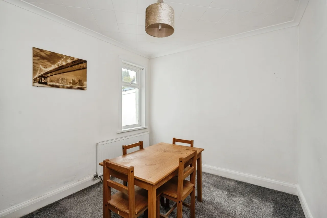 Pantiago Road, Pontarddulais, SA4, photo 7