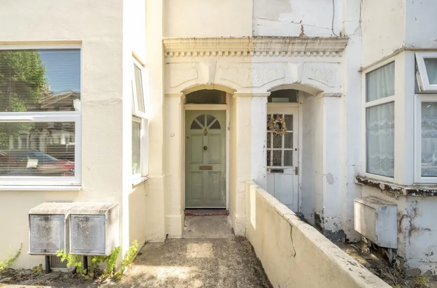 Calderon Road, London, E11, photo 8