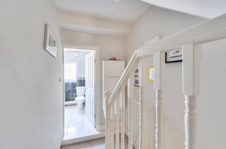 Calderon Road, London, E11, photo 7
