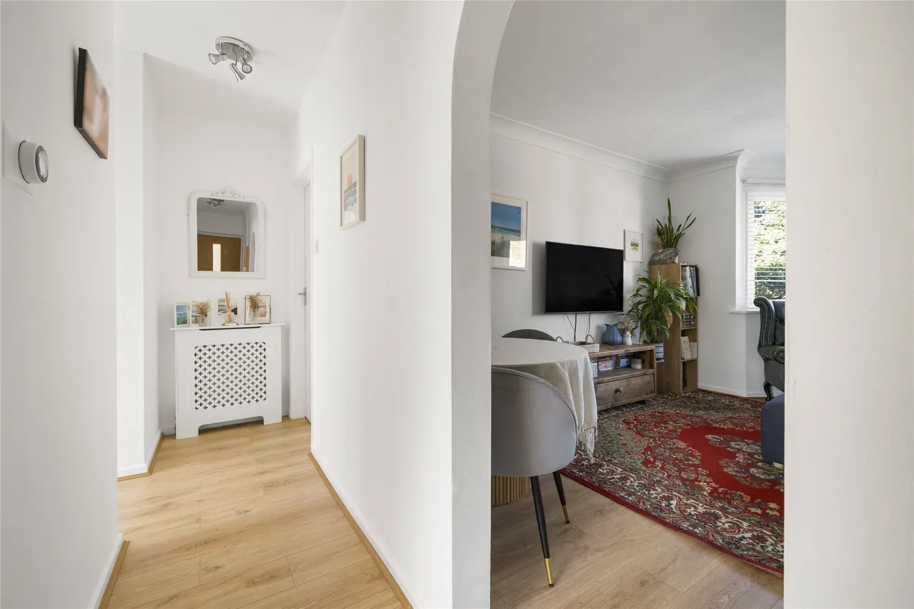 Oak Hill, Surbiton, KT6, photo 3
