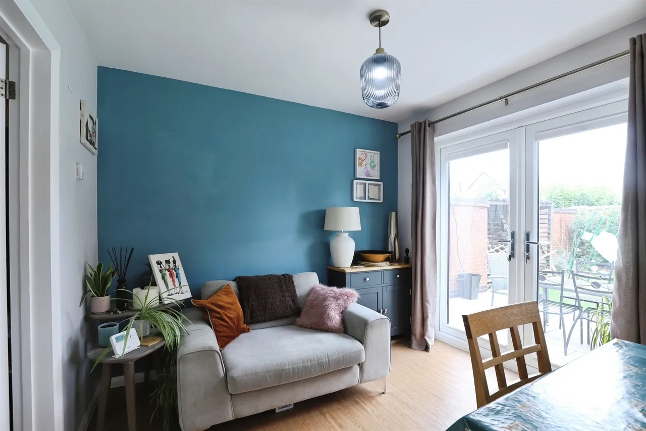 Dickens Drive, Stamford, PE9, photo 9