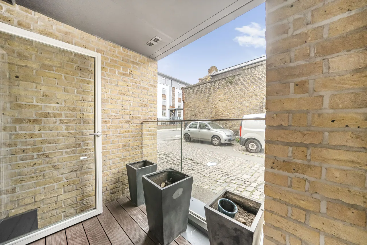 1 Landau Apartments, 72 Farm Lane, London, photo 6