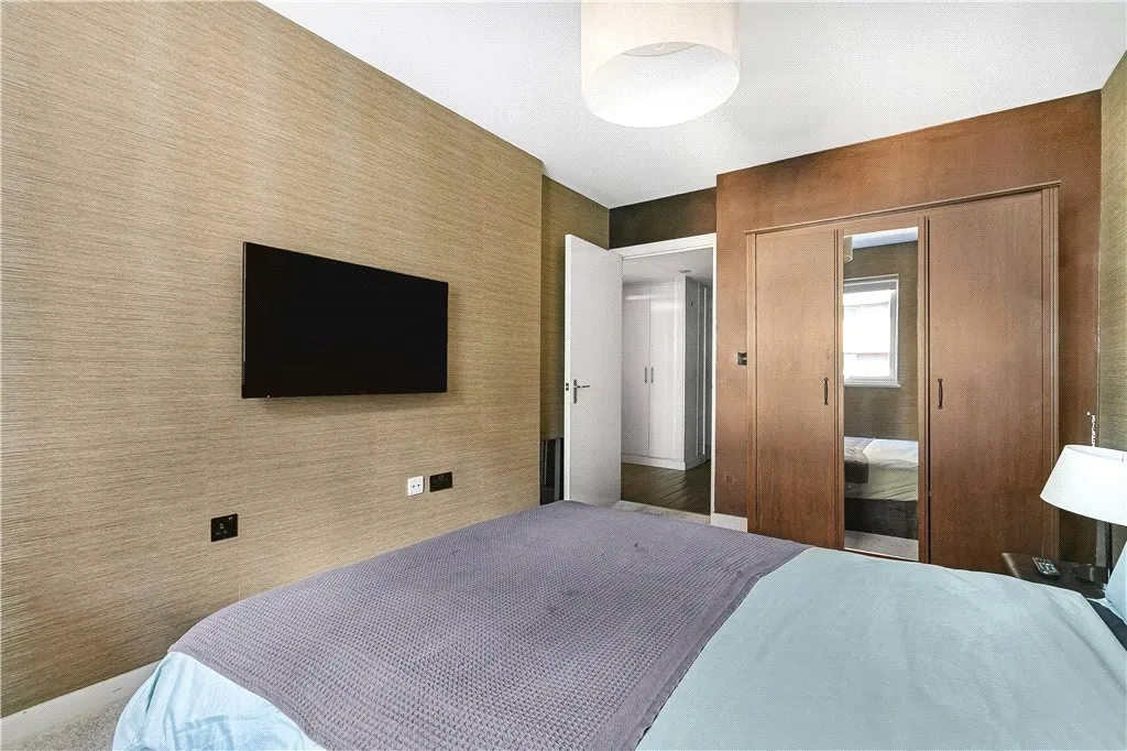 Queenstown Road, London, SW11, photo 6