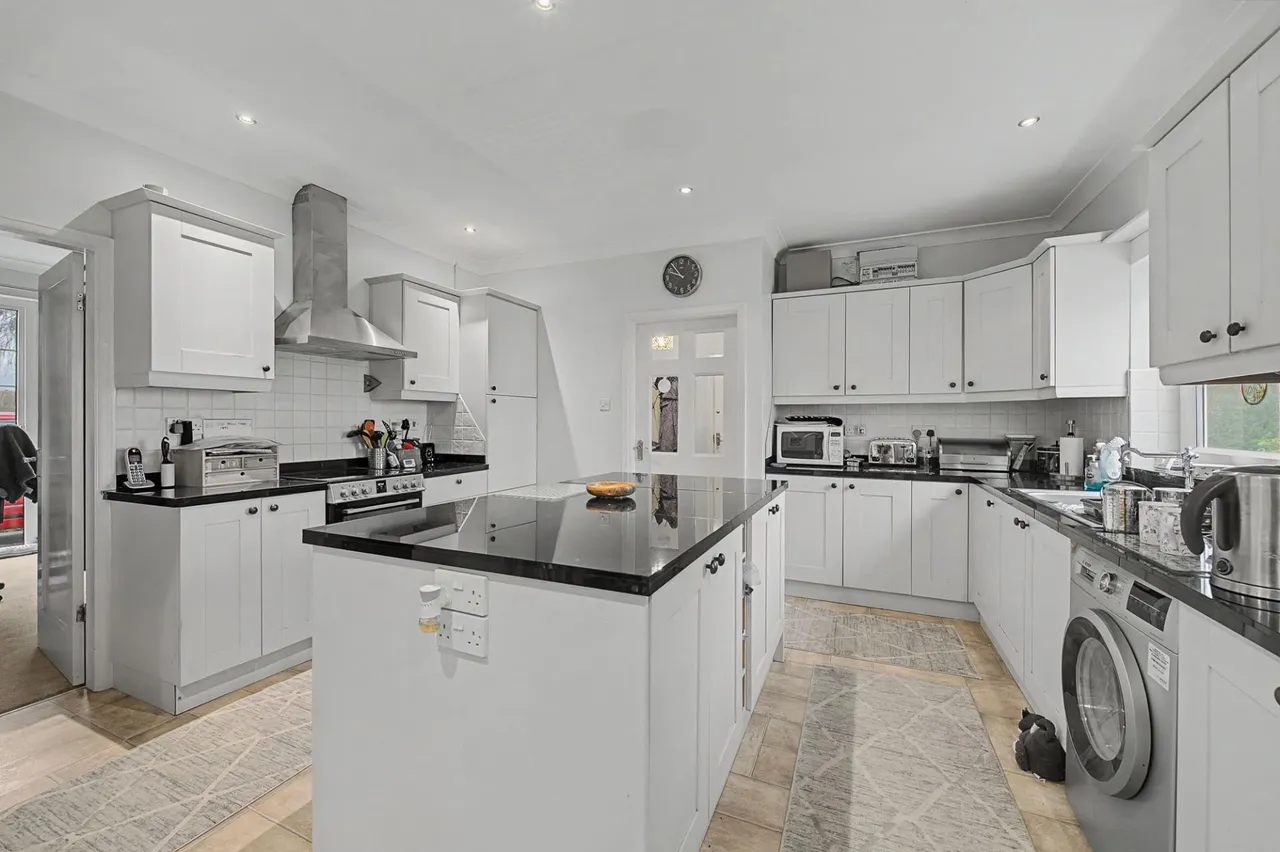 Mavis Enderby, Spilsby, PE23, photo 5