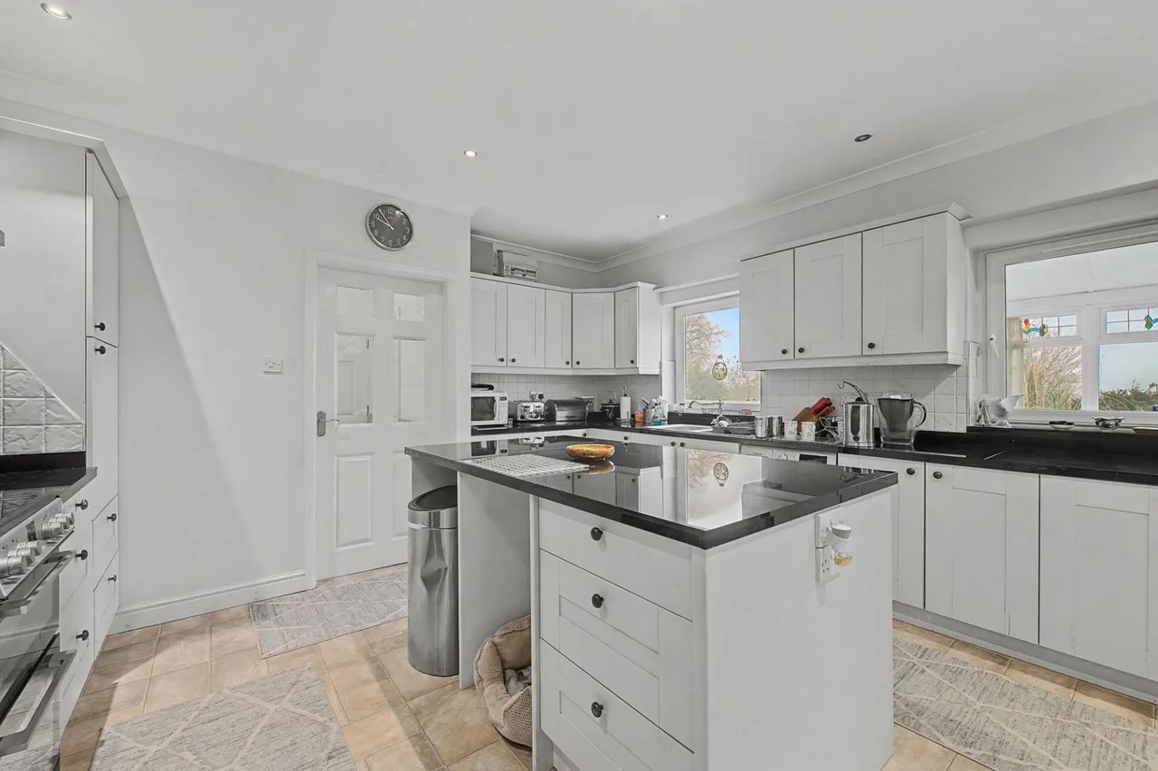 Mavis Enderby, Spilsby, PE23, photo 6
