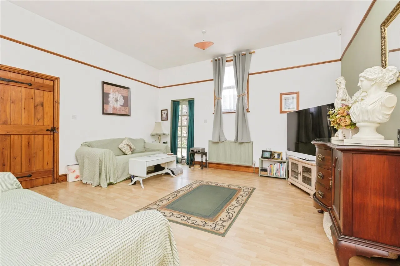 The Firs, Syston, LE7, photo 6