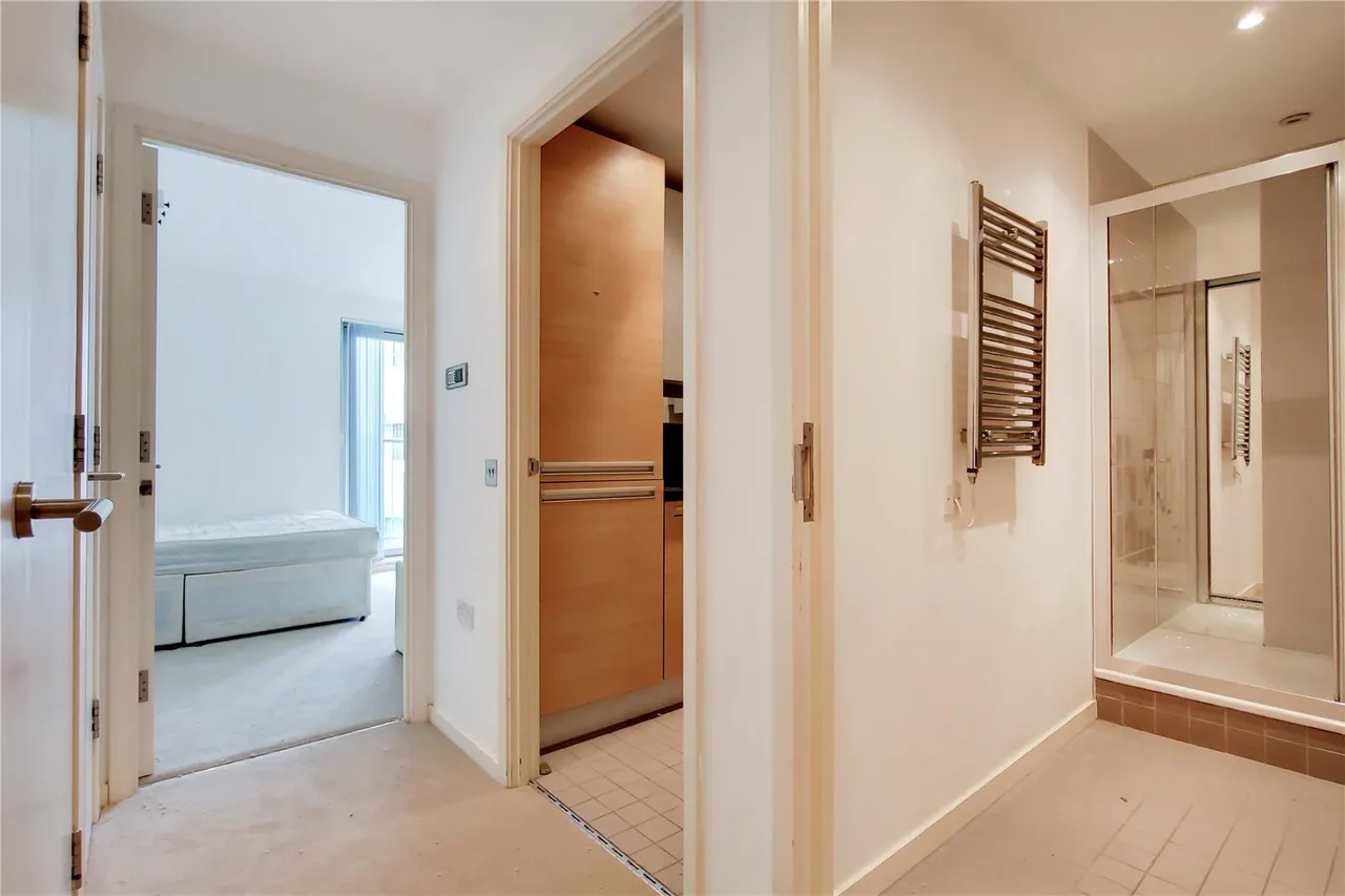 Biscayne Avenue, London, E14, photo 5