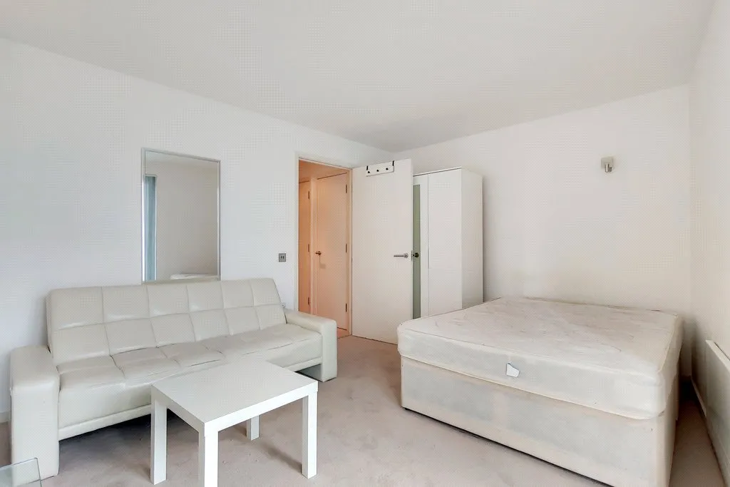 Biscayne Avenue, London, E14, photo 4