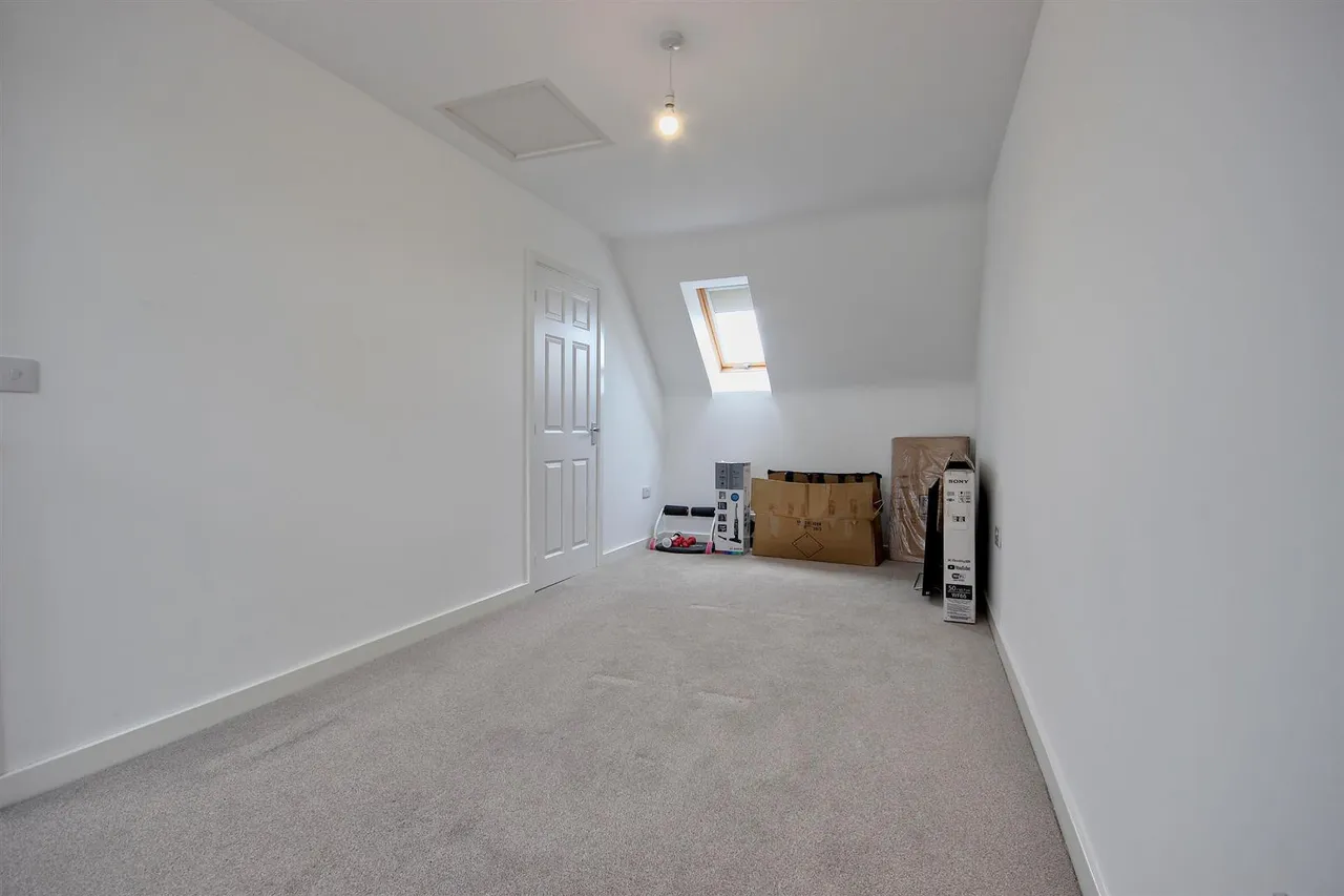 Ashcourt Drive, Hornsea, photo 10