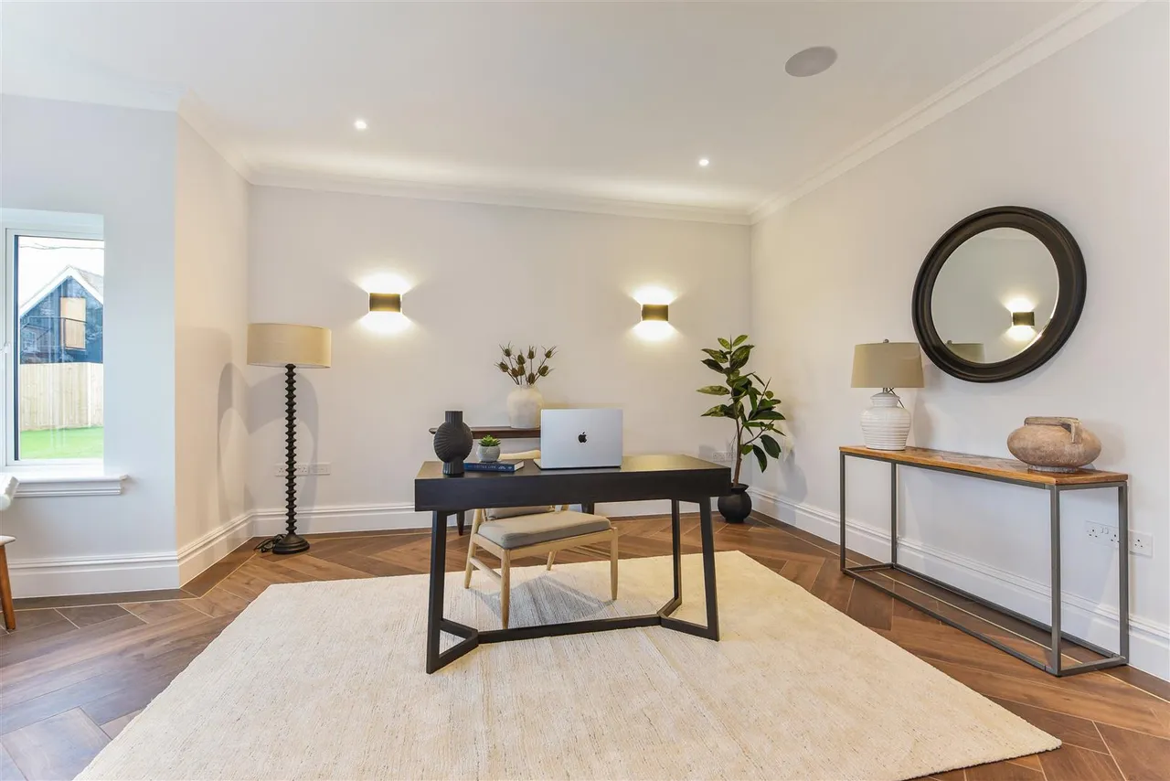 Brook Avenue, Warsash, photo 12