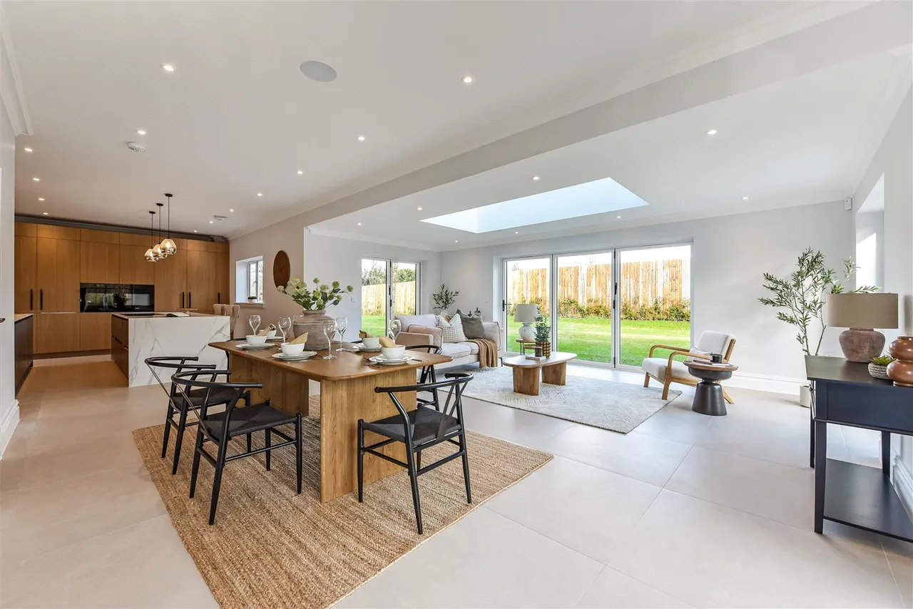 Brook Avenue, Warsash, photo 2