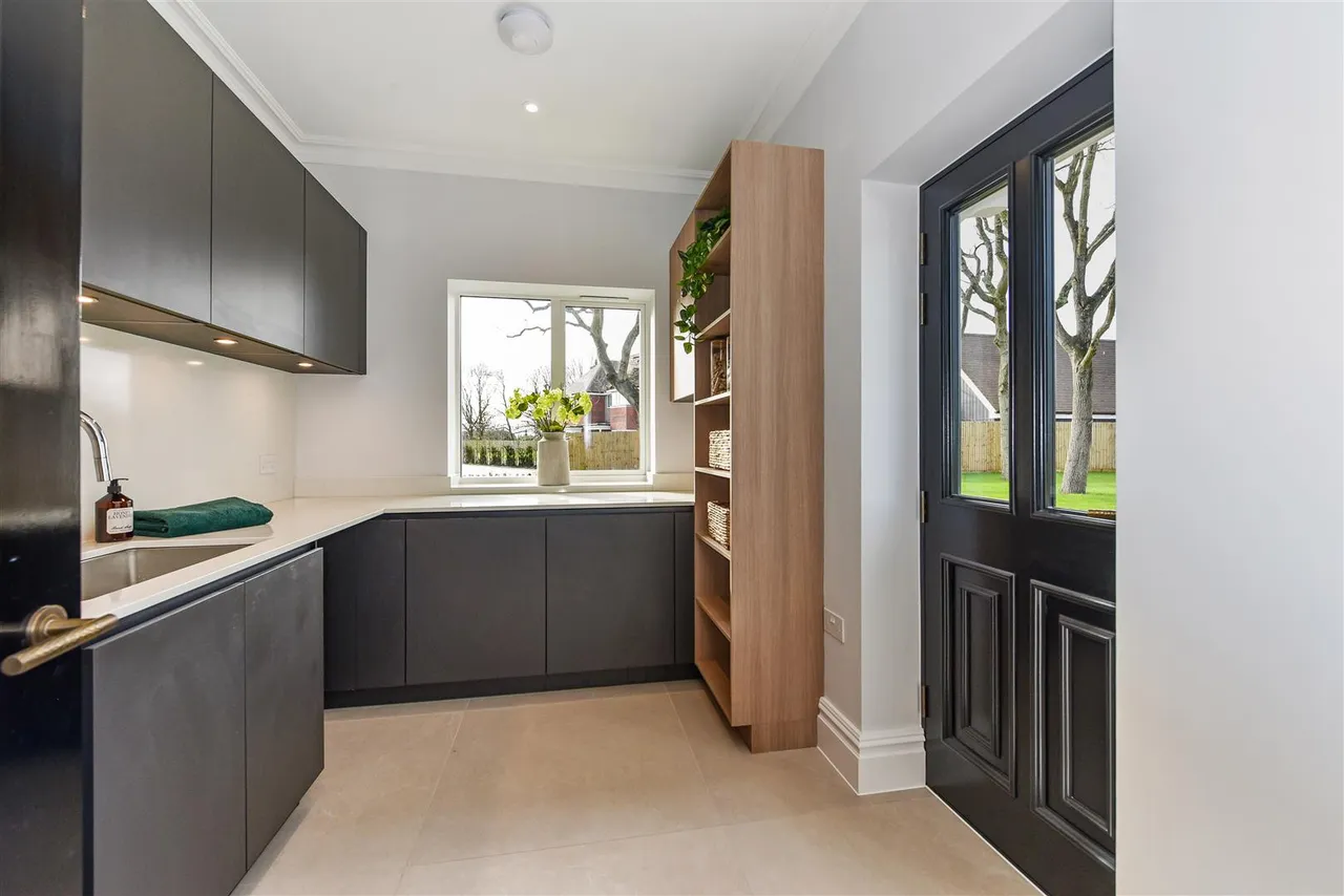 Brook Avenue, Warsash, photo 14