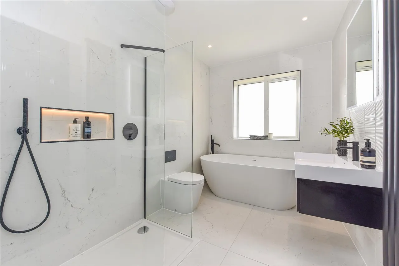 Brook Avenue, Warsash, photo 21