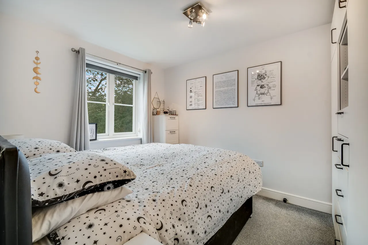25 Gerard Gardens, Great Baddow, Chelmsford, Essex, CM2 9GD, photo 6