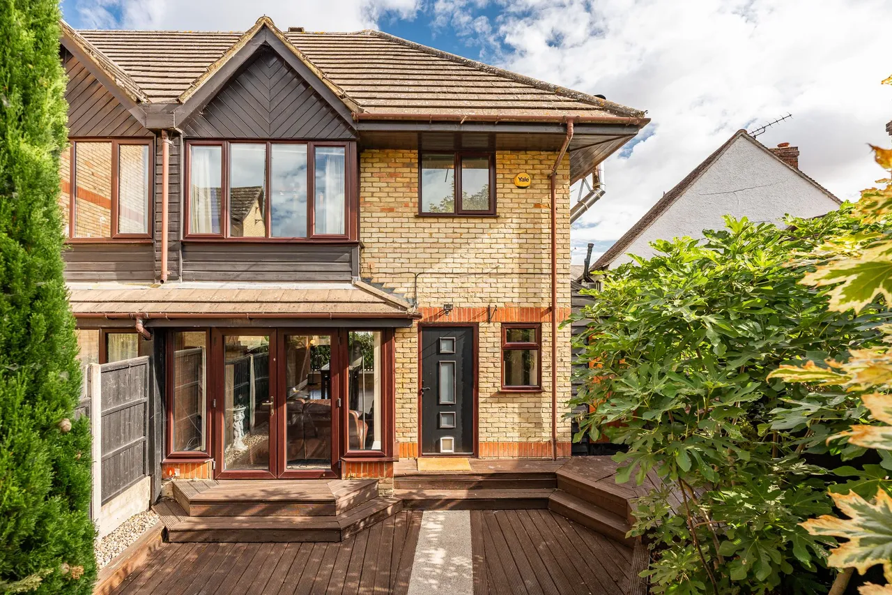 3 bed house for sale — Lygean Avenue, WARE, Ware, SG12 7AR