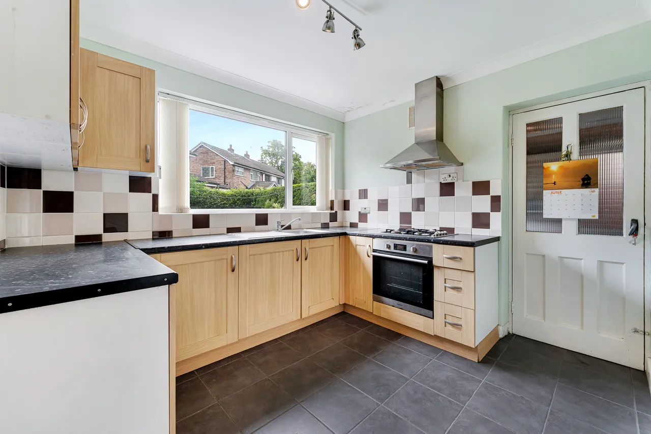 Knightsbridge Avenue, Warrington, WA4, photo 11