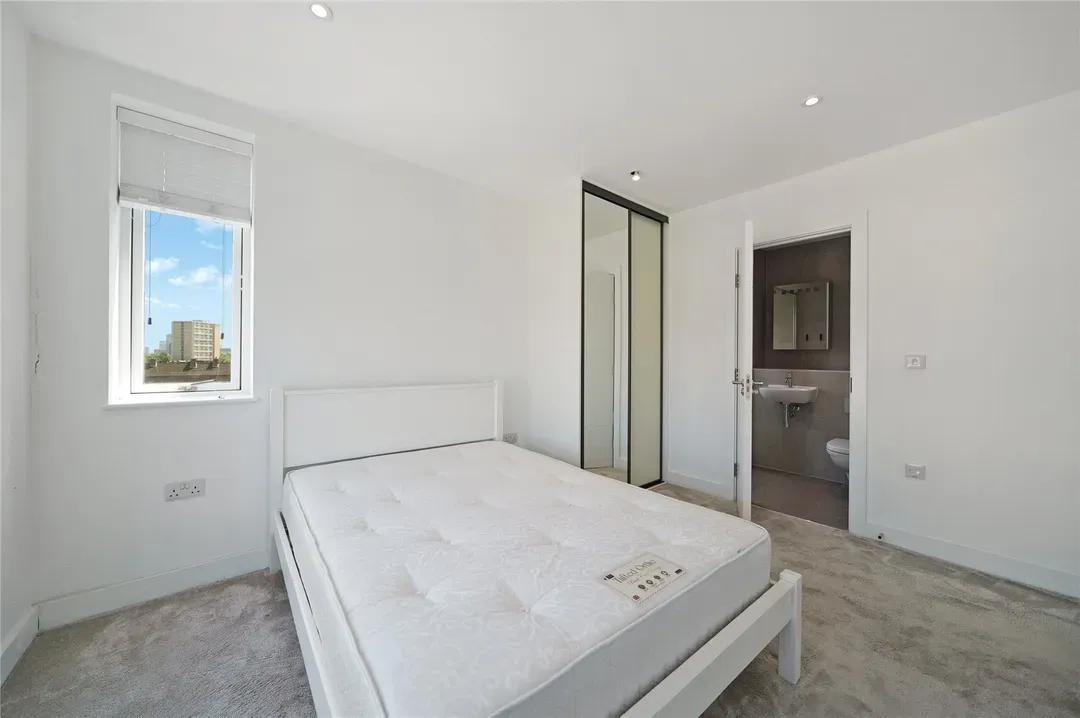 Tollgate Gardens, Kilburn, London, NW6, photo 16