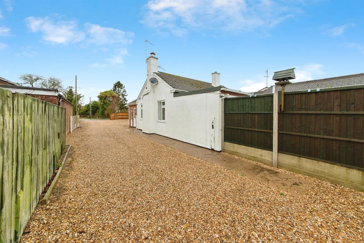 Seas End Road, Moulton Seas End, PE12, photo 16