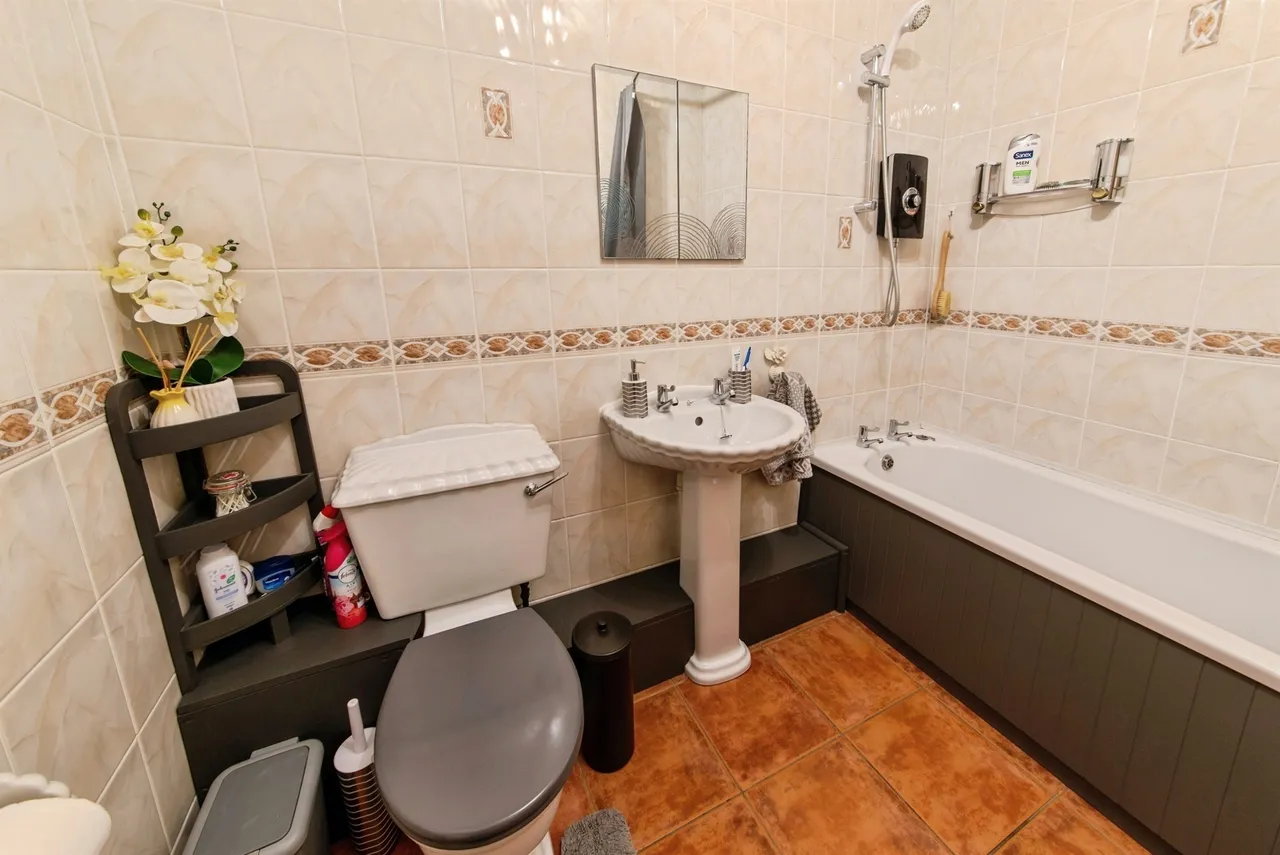 Seas End Road, Moulton Seas End, PE12, photo 7