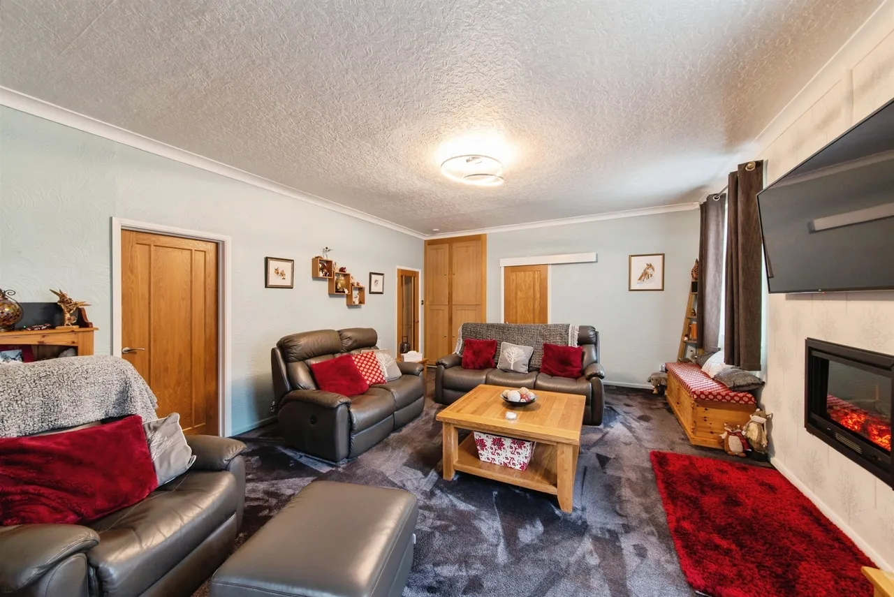 Seas End Road, Moulton Seas End, PE12, photo 6