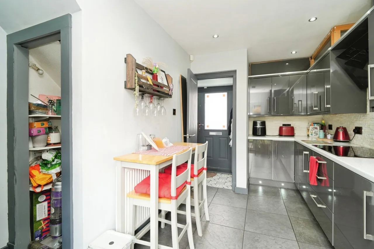 Haddon Road, Eccles, Manchester, Greater Manchester, M30, photo 6