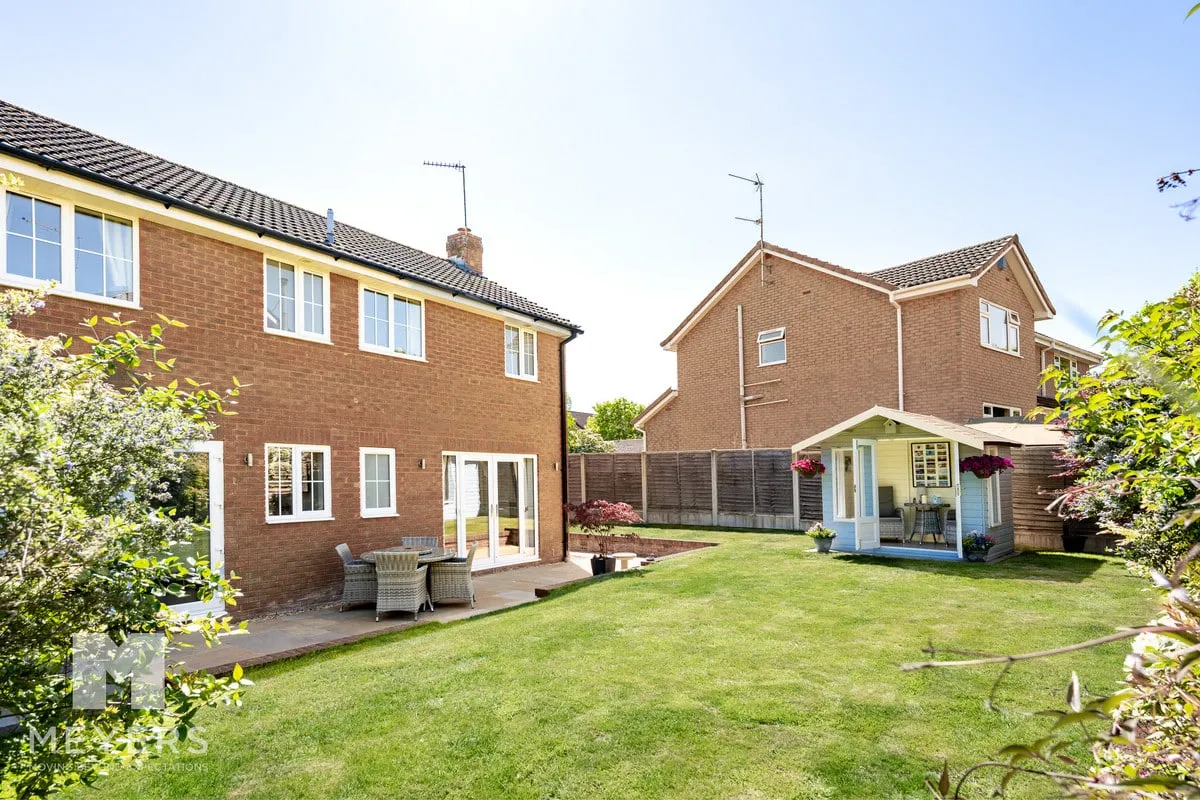 Haywards Farm Close, Verwood, BH31, photo 5