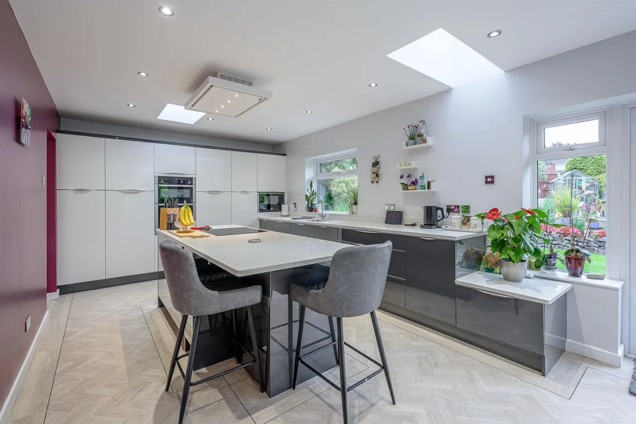 Summercourt Square, Kingswinford, DY6, photo 4