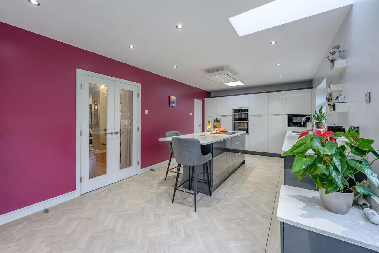 Summercourt Square, Kingswinford, DY6, photo 25