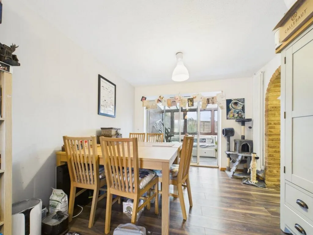 Sharnwood Drive, Calcot, RG31, photo 4