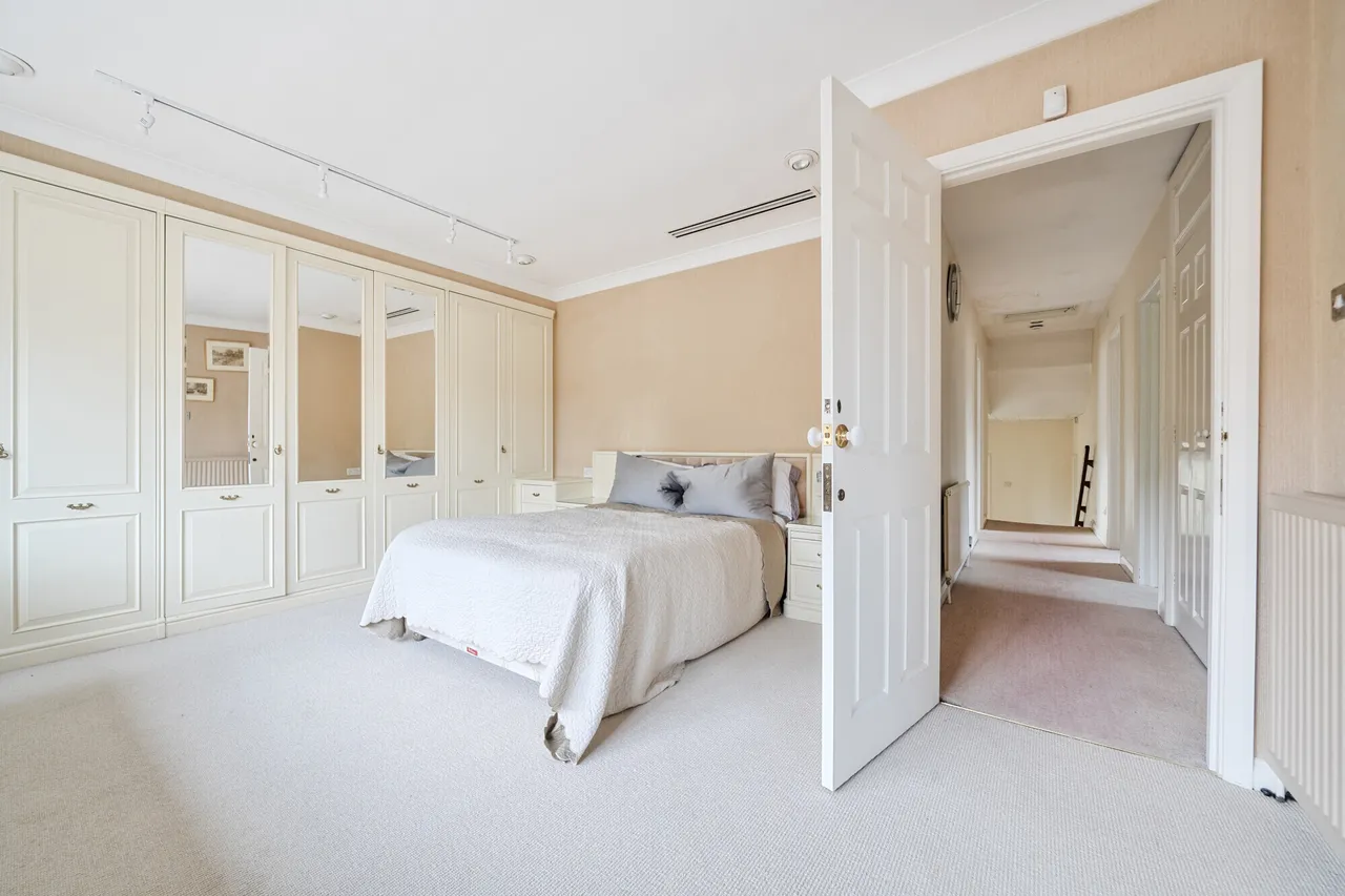 Maryrose Way, Oakleigh Park, N20, photo 11