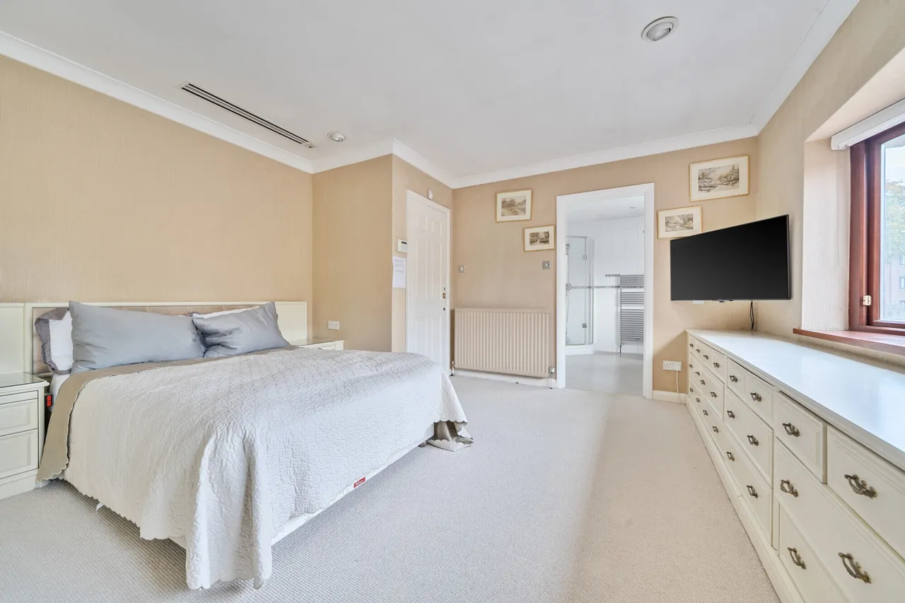Maryrose Way, Oakleigh Park, N20, photo 4