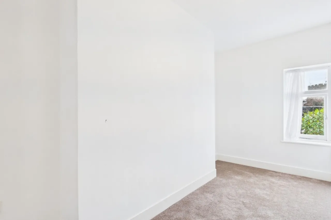 Sandgate Road, Folkestone, photo 9