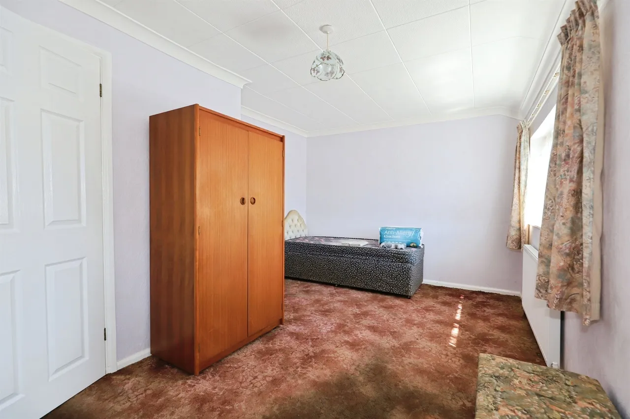 Masefield Close, Bilston, WV14, photo 7
