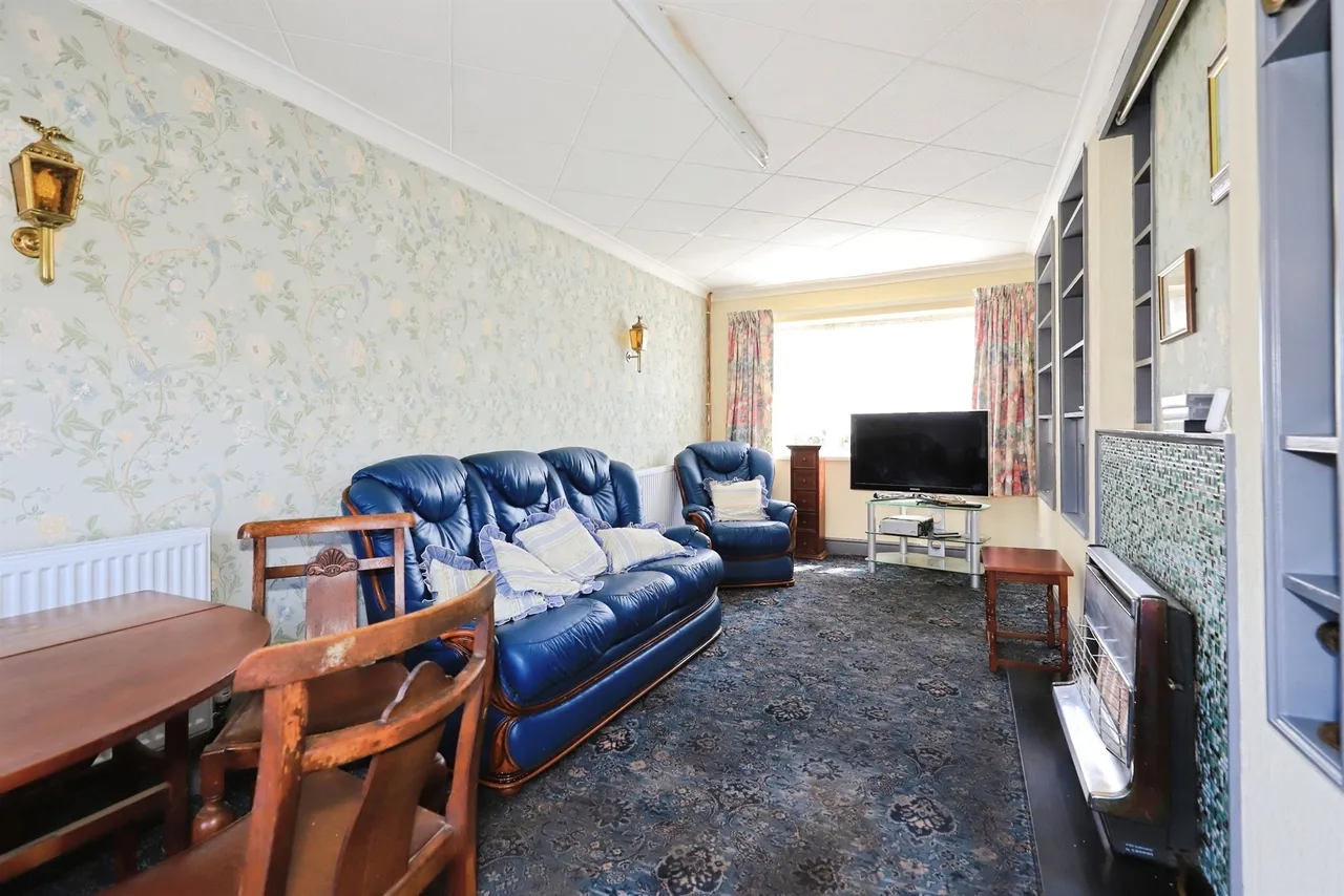 Masefield Close, Bilston, WV14, photo 4