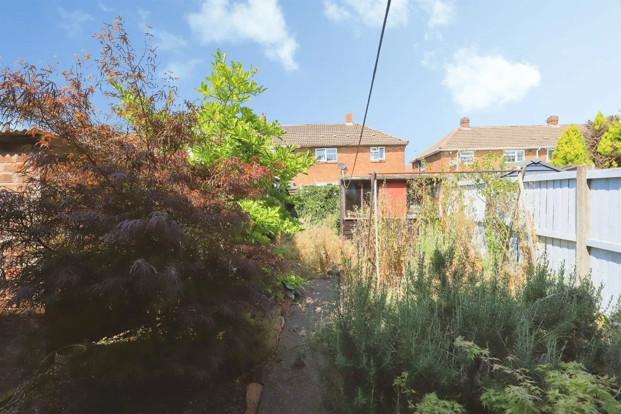 Masefield Close, Bilston, WV14, photo 13