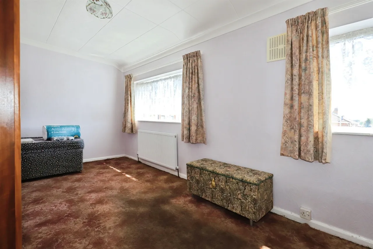 Masefield Close, Bilston, WV14, photo 6