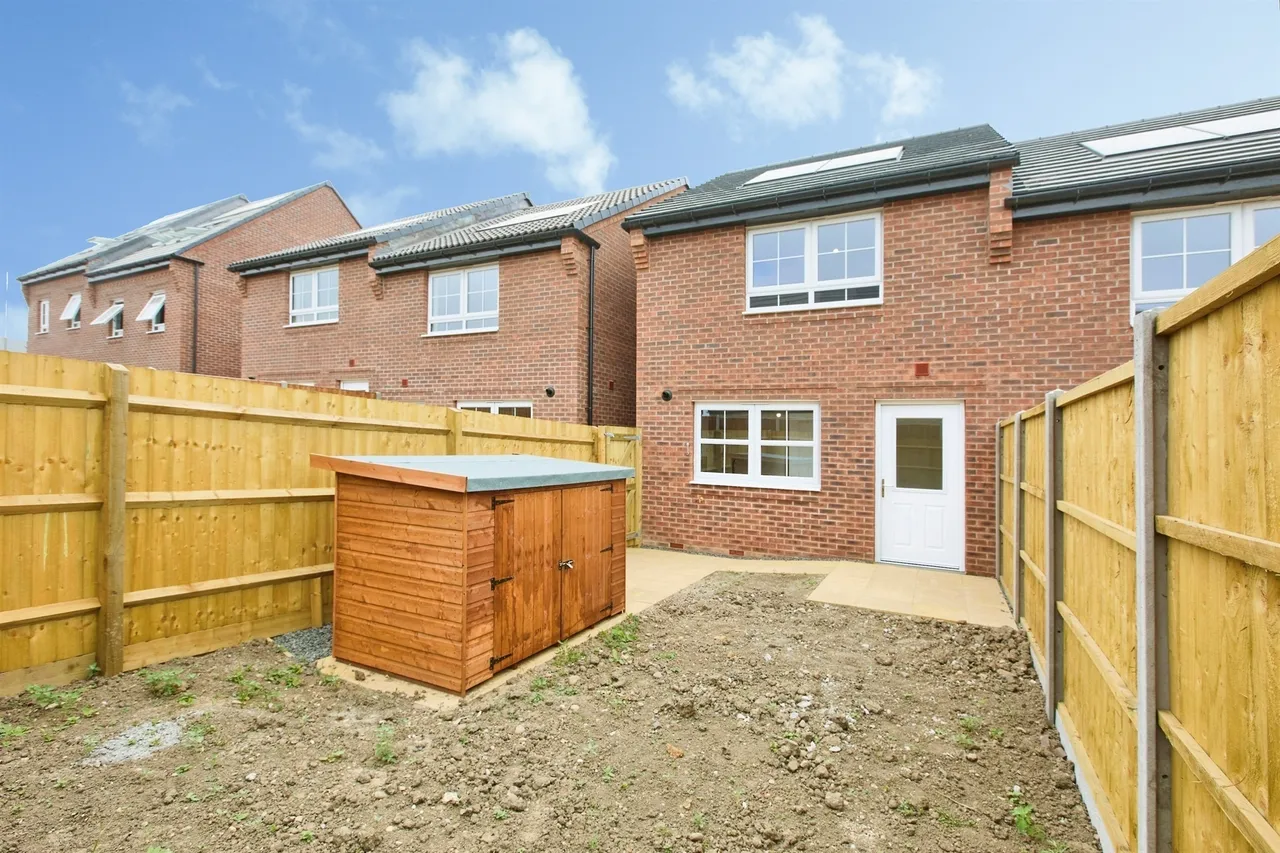 Yeldersley Moor Road, Ashbourne, DE6, photo 12