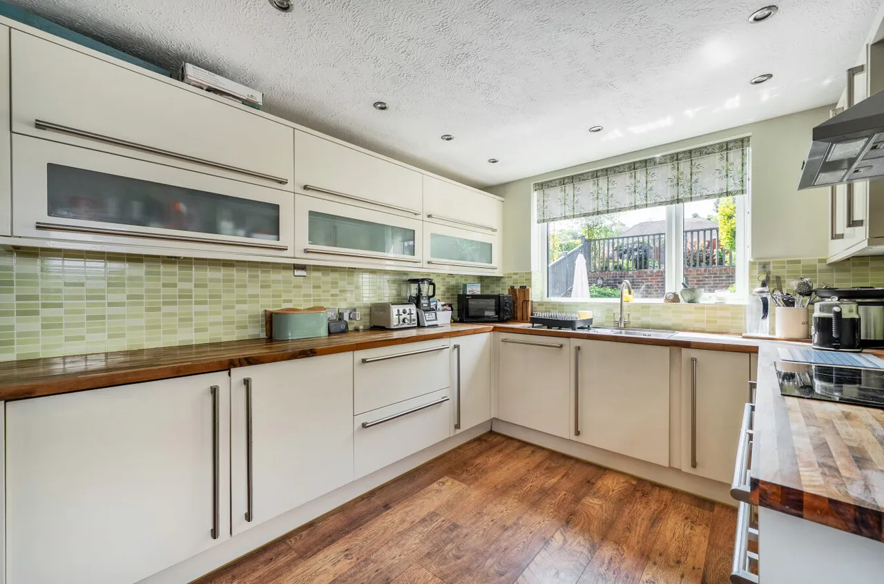 Findon Road, Findon Valley, BN14, photo 16