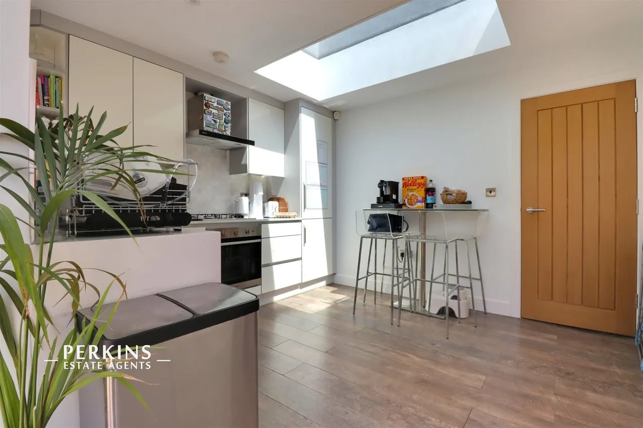 Millet Road, Greenford, UB6, photo 3