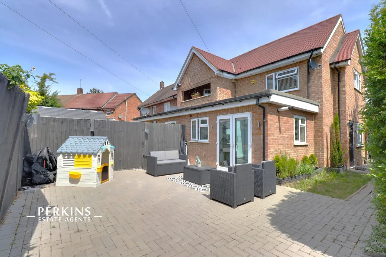 Millet Road, Greenford, UB6, photo 9