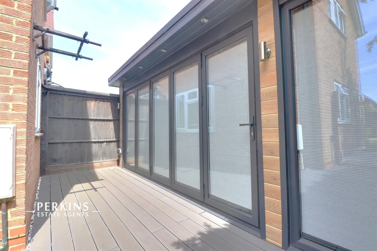 Millet Road, Greenford, UB6, photo 12