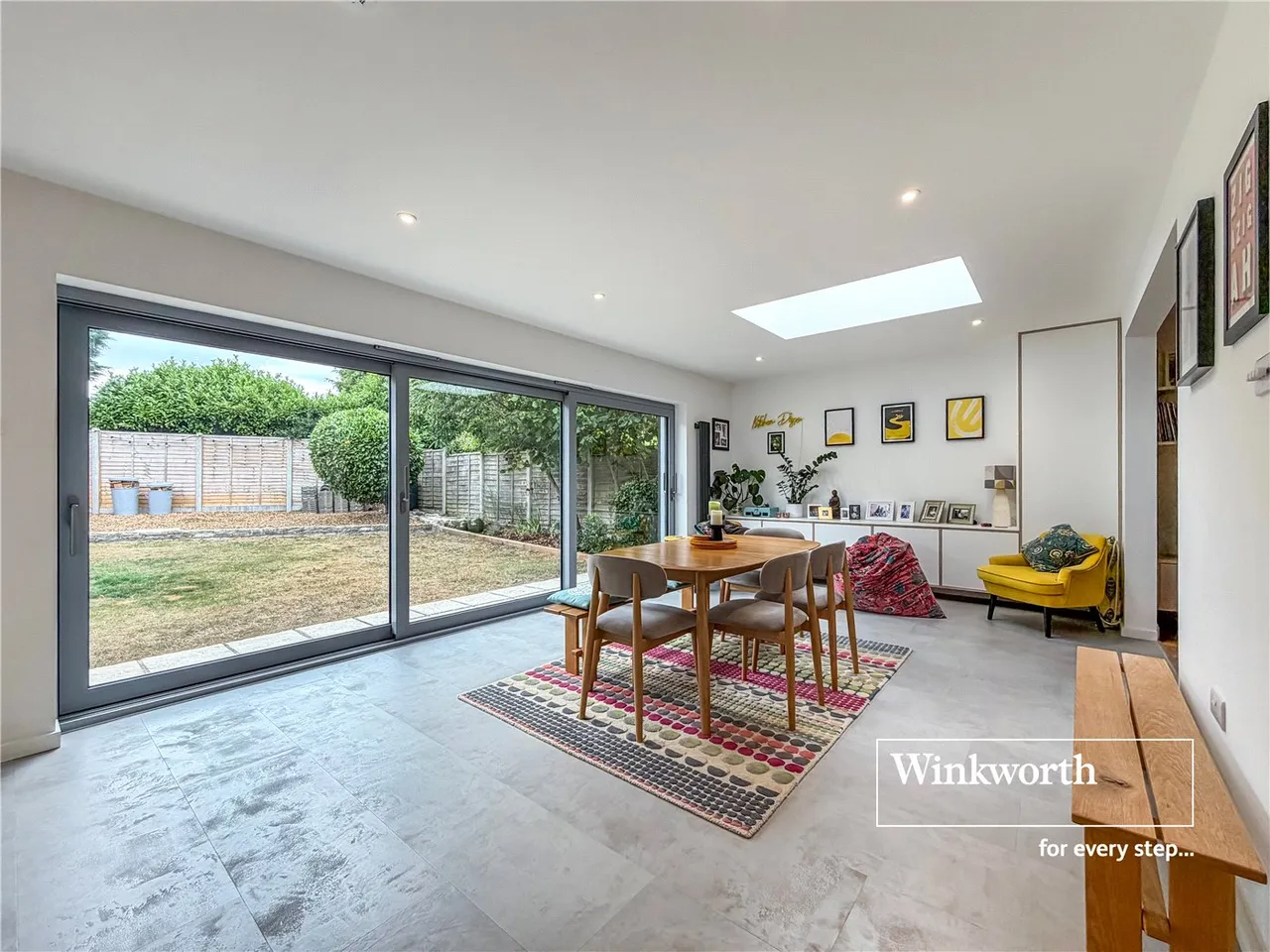 Mags Barrow, West Parley, Ferndown, Dorset, BH22, photo 6