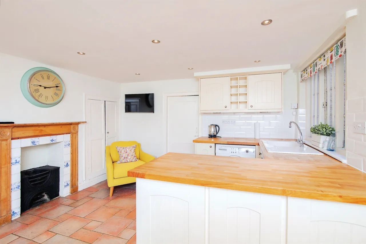 North Street, Peterborough, PE8, photo 8