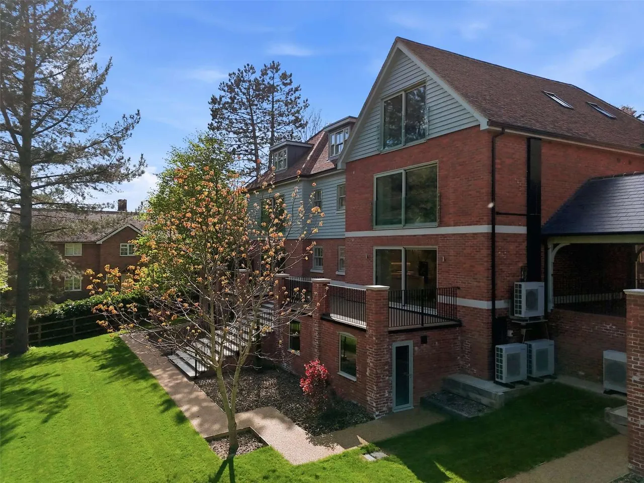 Forest Heights, High Lane, Stansted, Essex, CM24 8YG, photo 10