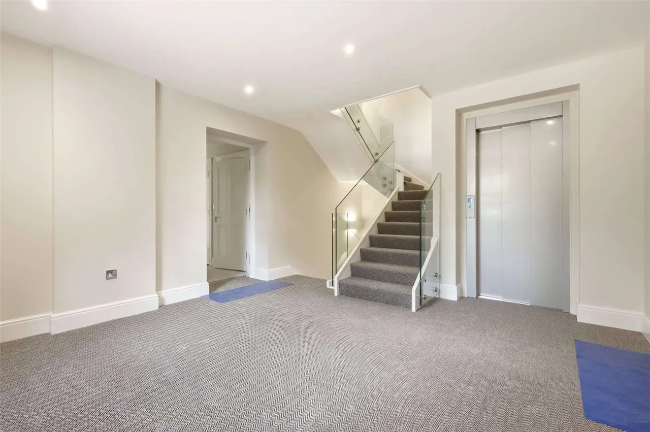 Forest Heights, High Lane, Stansted, Essex, CM24 8YG, photo 9