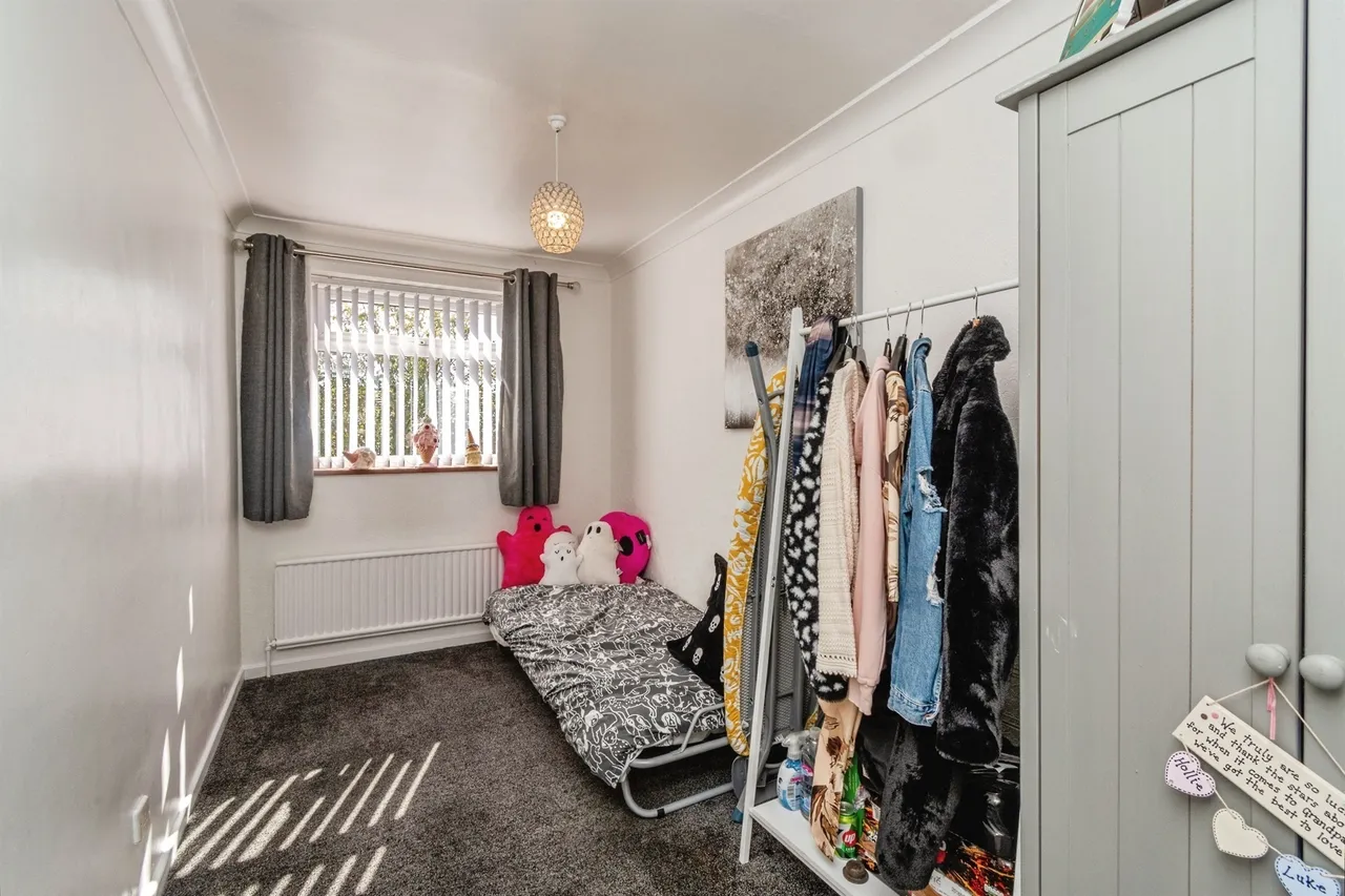 Longford Road, Cannock, photo 11