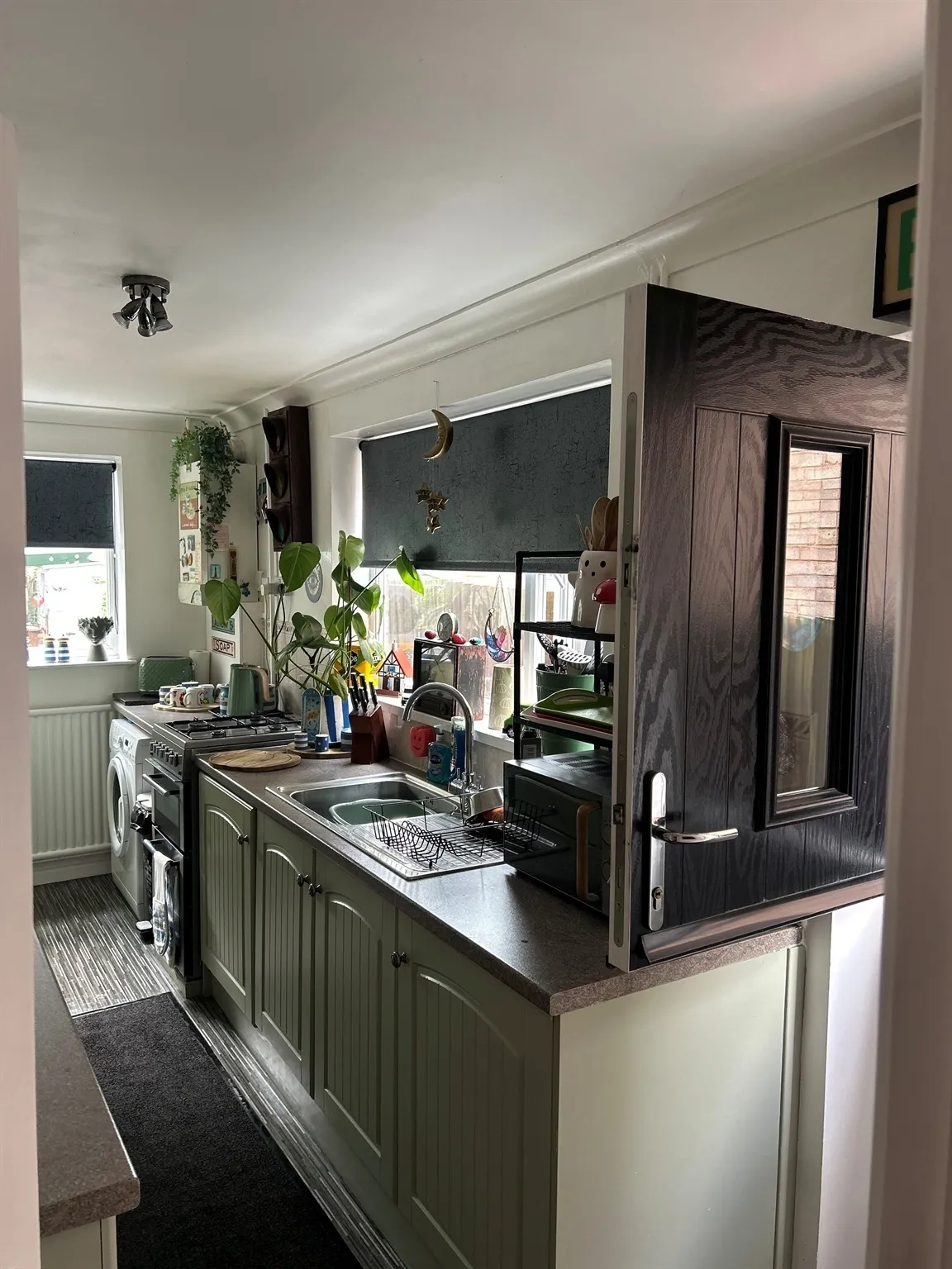 Longford Road, Cannock, photo 8