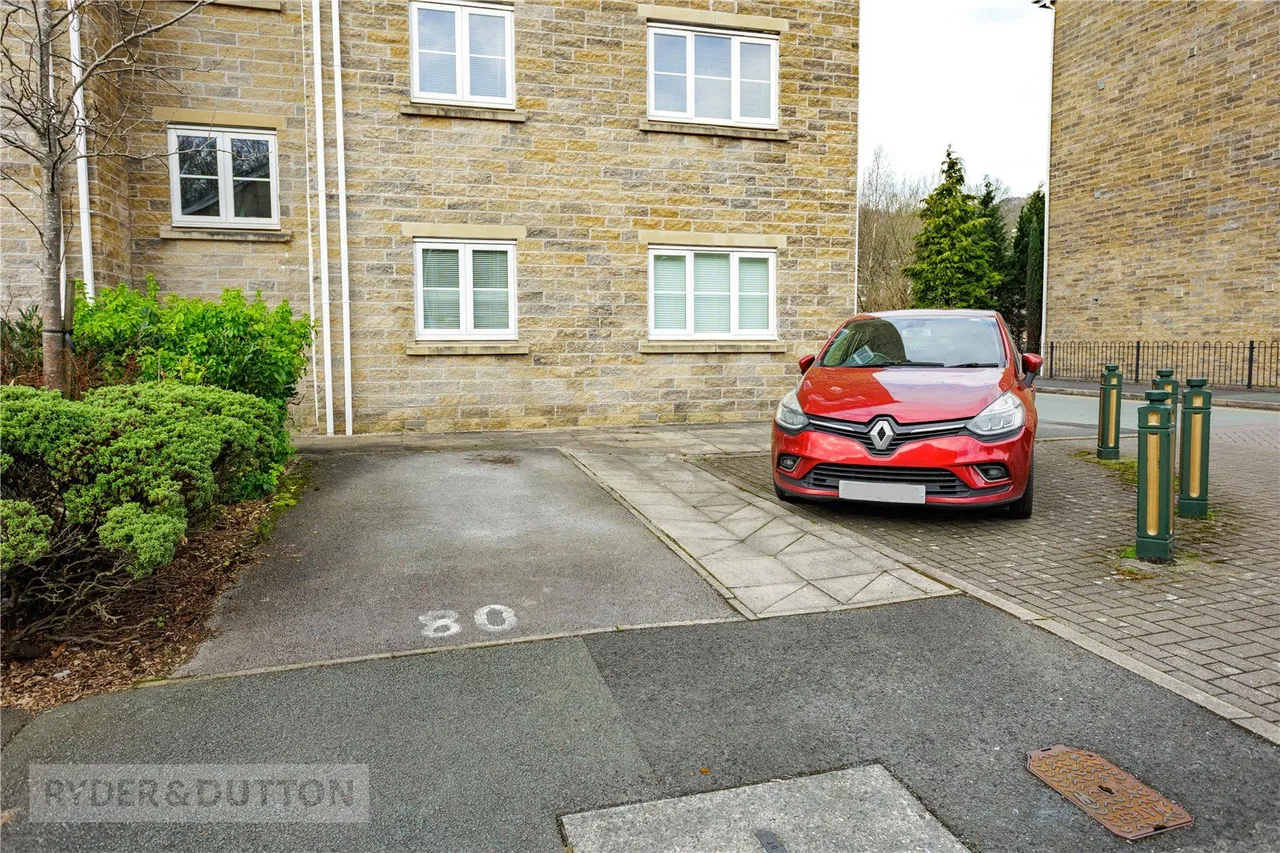 Three Counties Road, Mossley, OL5, photo 3
