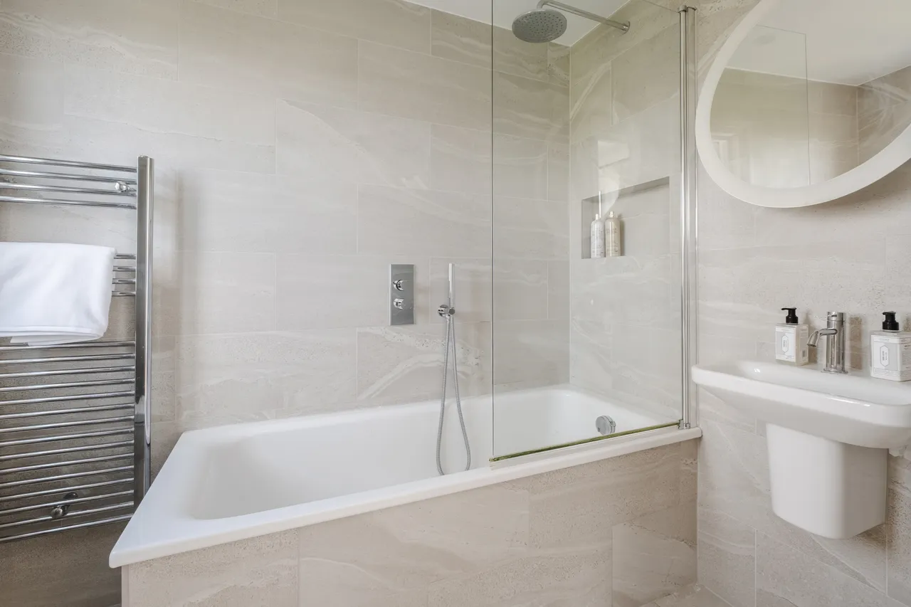 Clifton Road, London, N22, photo 10