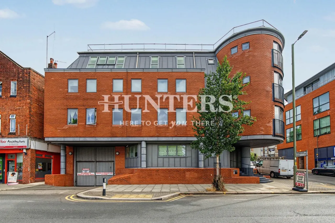 Ostro House, Finchley Road, London, NW2, photo 3